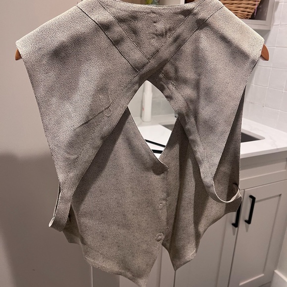 Giorgio Armani designer cropped vest - Picture 6 of 11